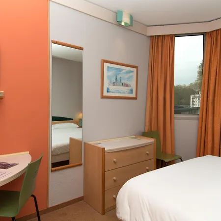 Miradour Hotel 3*