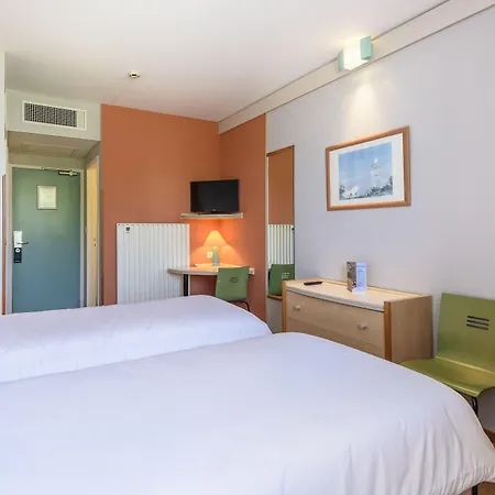 Miradour Hotel 3*